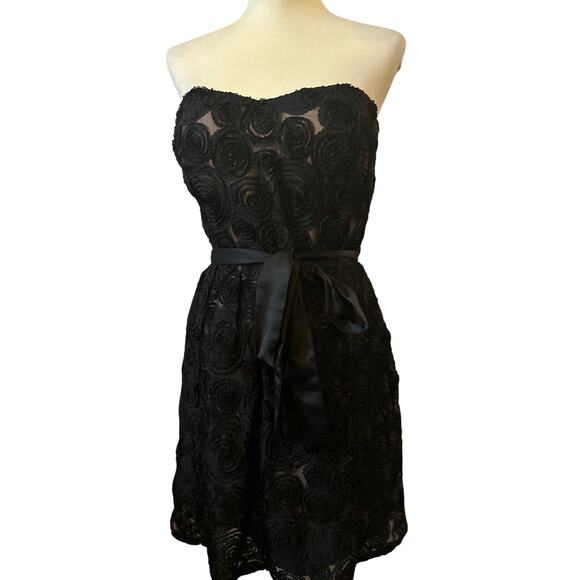 C. Luce Strapless Rosette Lace Cocktail Dress, Black, Size Large - Picture 1 of 7